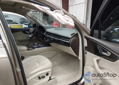 2018 Audi Q7 3.0T Premium z USA, uszkodzony, nr VIN WA1VAAF72JD002818